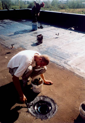 Zatmelenie kon�trukcie vpuste