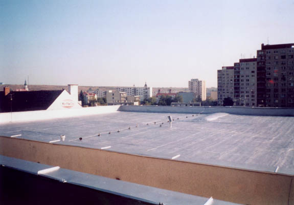 Hotov� hydroizol�cia strechy